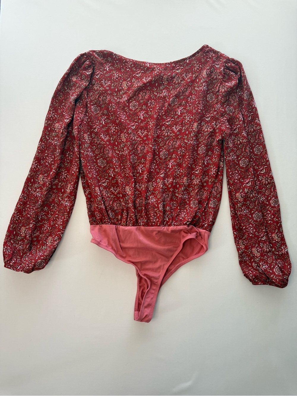 West of Melrose Red Floral Boho Long Sleeve Bodysuit Top Size Large 🌸 - Picture 4 of 8